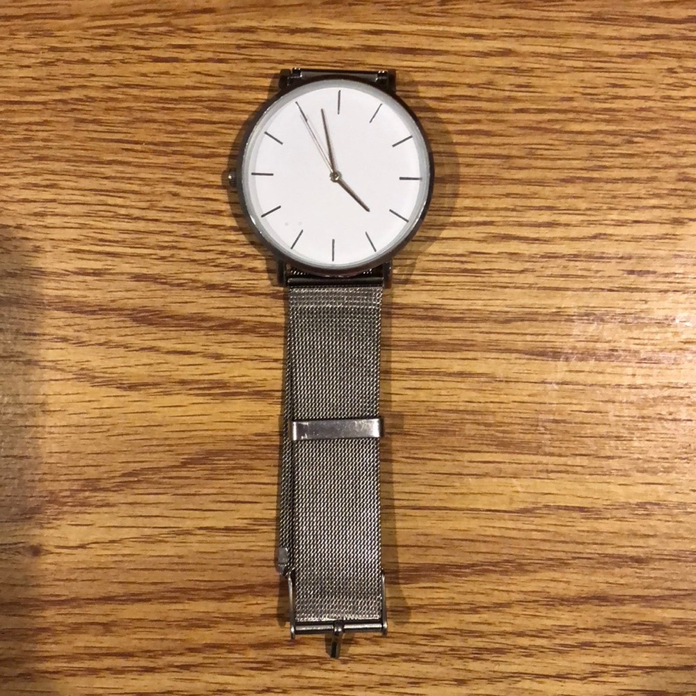 Silver Casual Geneve Watch